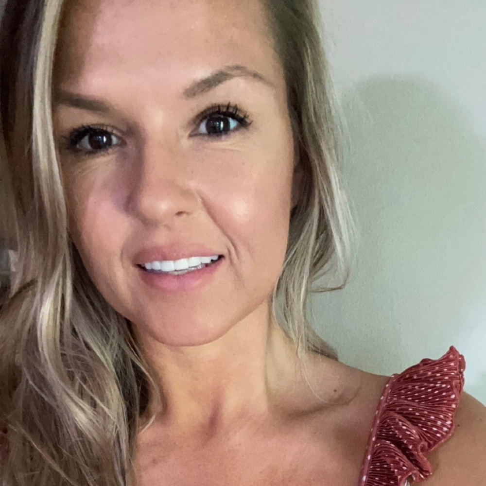 Meet your Posher, Nikki
